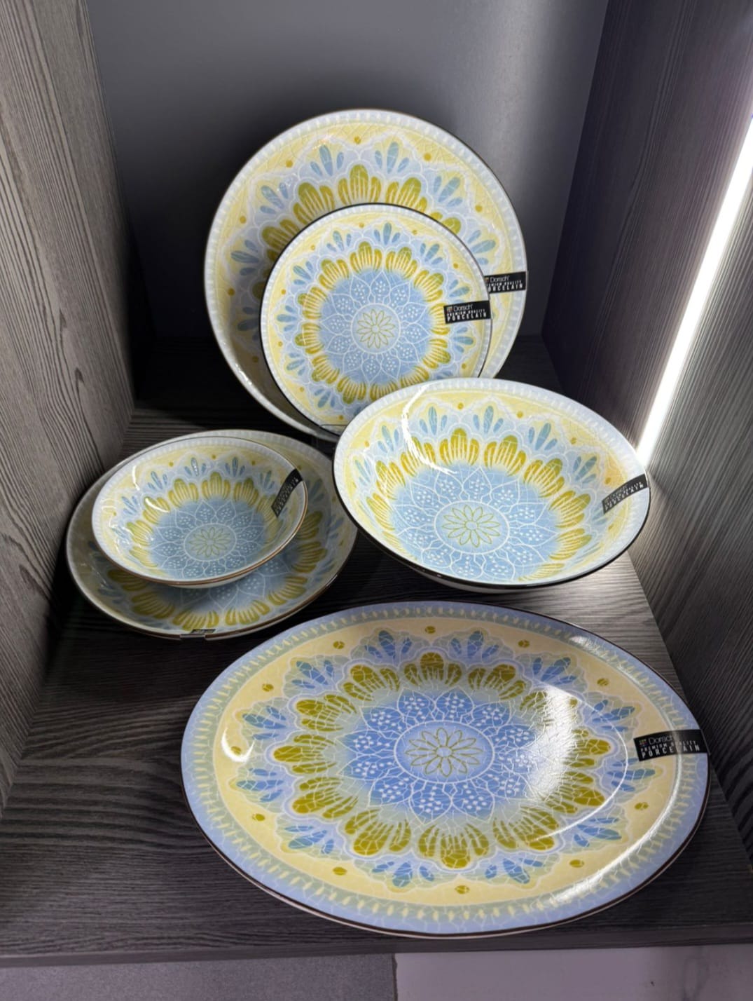 Dorsch Mandala Dinner Set - 26 Pieces (Porcelain)